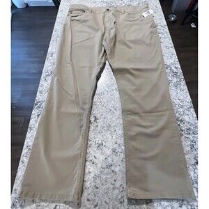 IZOD Saltwater Stretch Chino Straight Fit Flat Front Pant NWT 40X32 Khaki